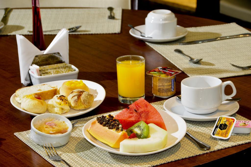 Bristol Merit Hotel Belo Horizonte Eksteriør billede